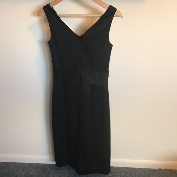 Black satin Eli Tahari short evening gown. - Picture 4 of 5